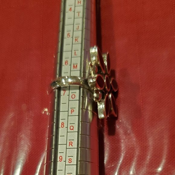 NWOT PERUVIAN High Quality Silver. Beautiful handmade dark blue flower ring. - Picture 10 of 11